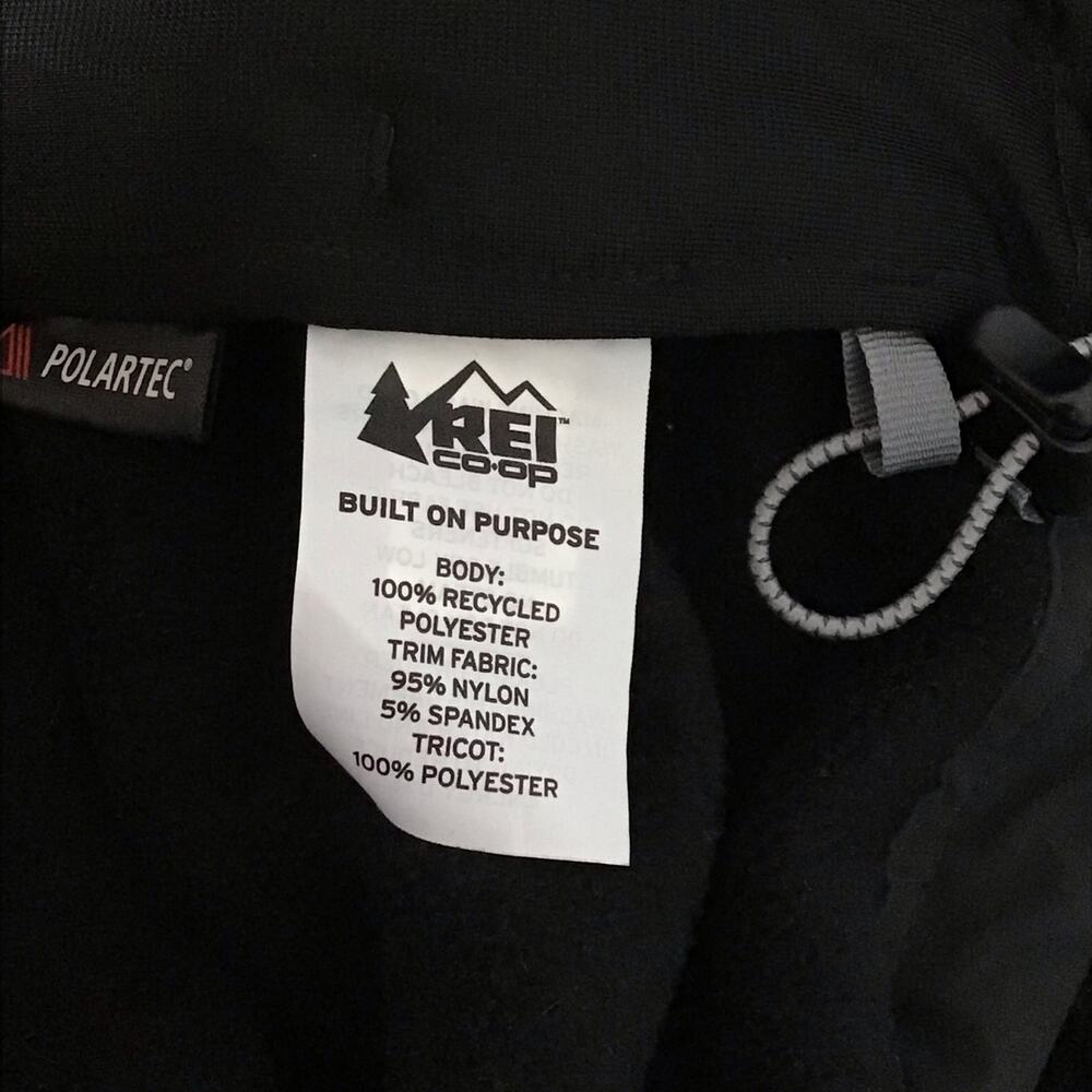 REI Polartec Fleece Outdoor Co Op Black Insulated Zip Front Vest sz Small Med - Picture 7 of 7